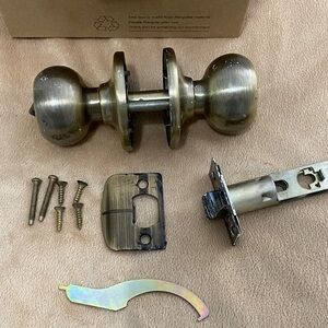 Interior Doorknob Set